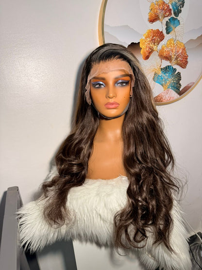 Perruque Synthétique de Lux