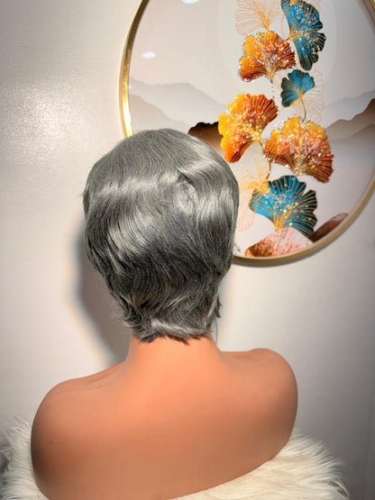 Perruque Mini Coupe Garçon – Gris Bleu