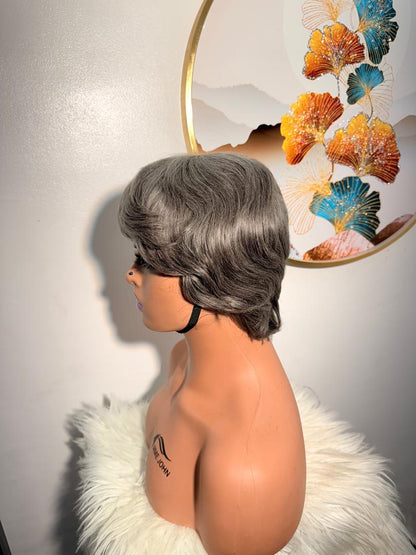 Perruque Mini Coupe Garçon – Gris Blanc