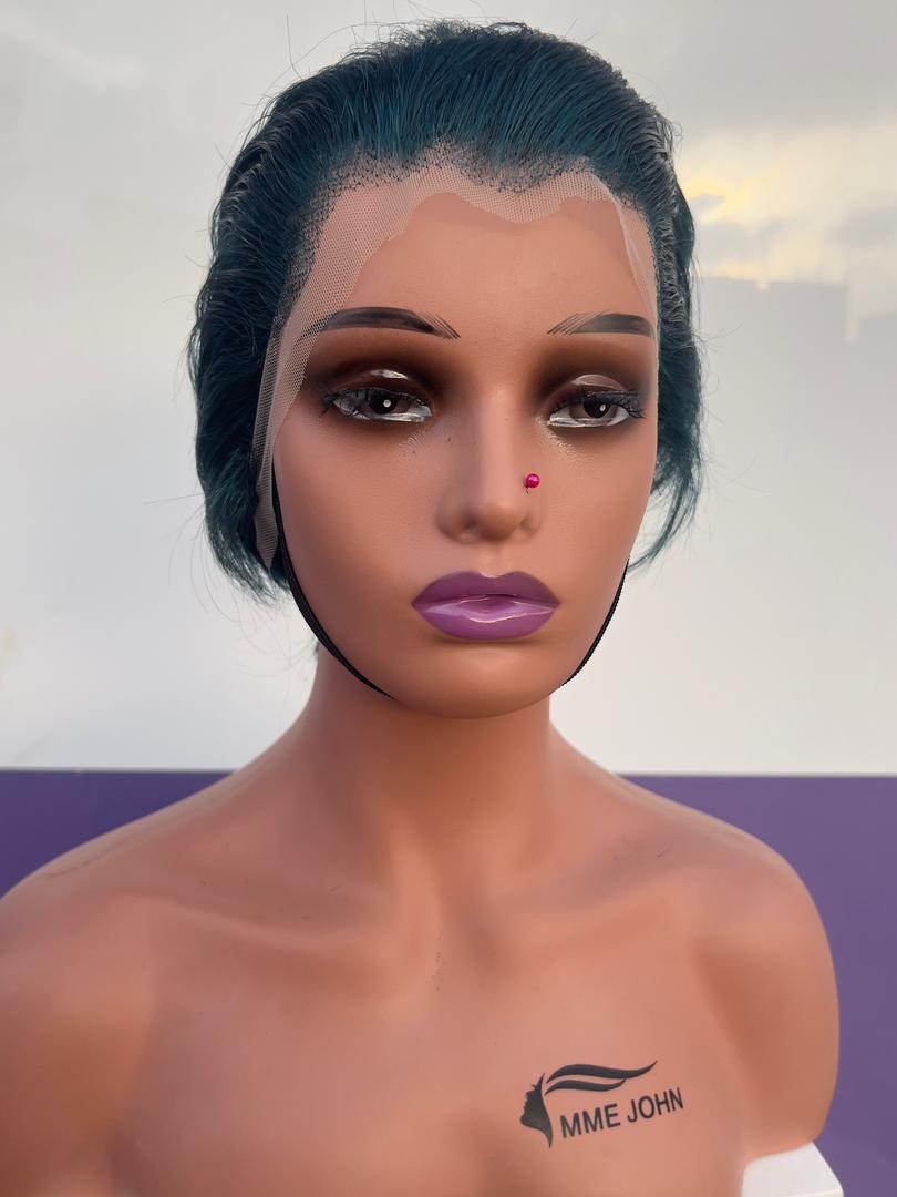 Perruque Coupe Dame Vert