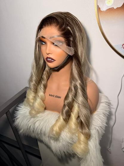 Perruque Synthétique de Lux